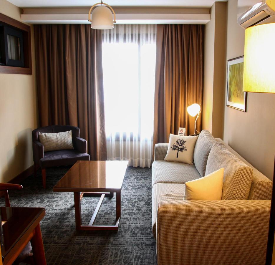 Diasos Otel Buca Zewnętrze zdjęcie